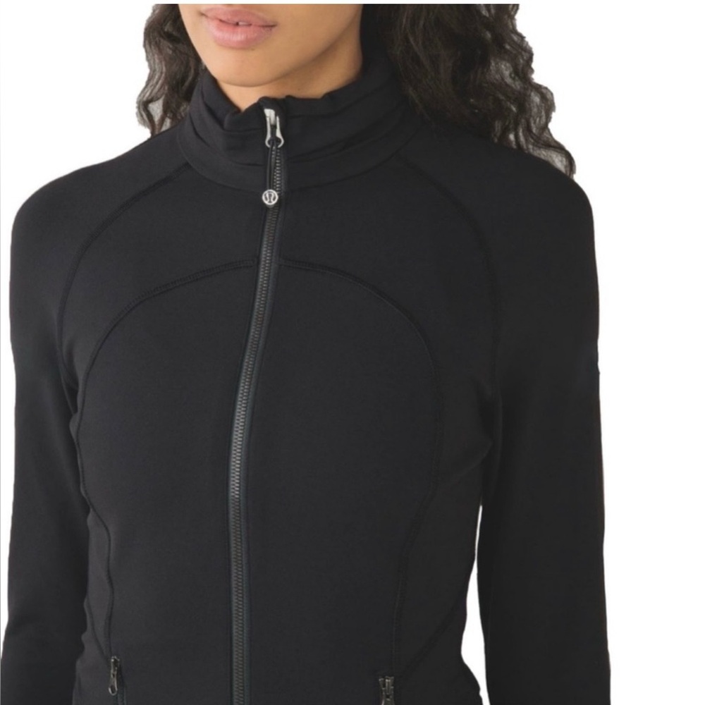 Lululemon Black Hustle In Your Bustle Peplum